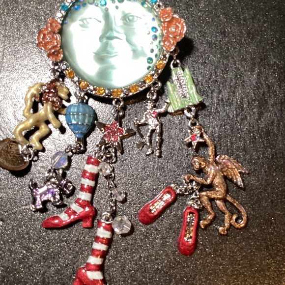 Kirks Folly pin or necklace enhancer - Picture 6 of 6